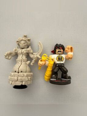 Akedo Ultimate Arcade Warriors  Battling Action Figures
